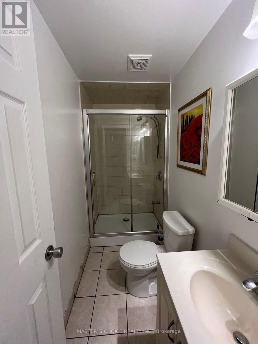 Photo 7 of Unit B 54 Cliffwood Road, Toronto ON