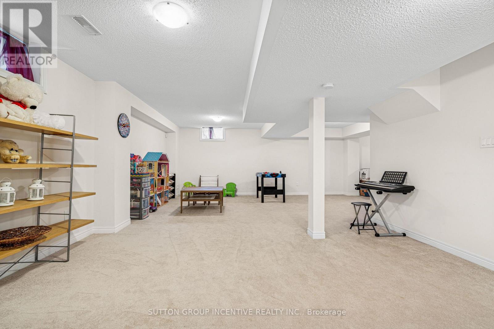Photo 27 of 1322 Bardeau Street, Innisfil ON