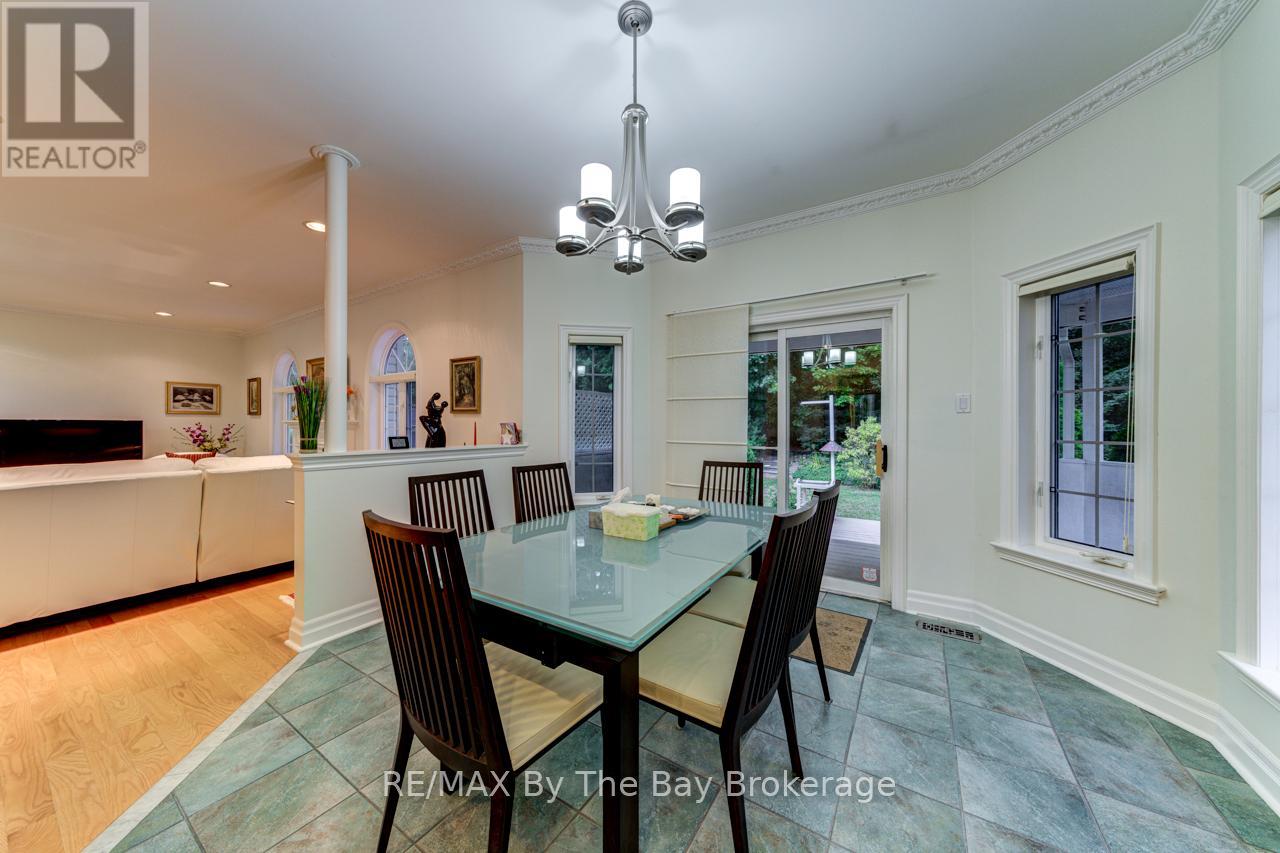 Photo 18 of 28 Bridlewood Crescent, Wasaga Beach ON