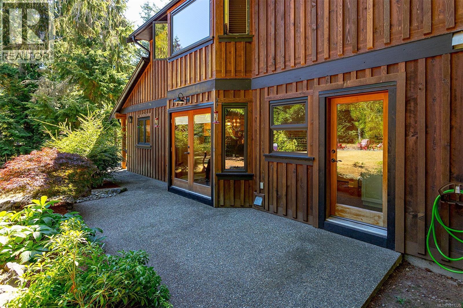 Photo 36 of 1633 Cole Rd, Sooke BC