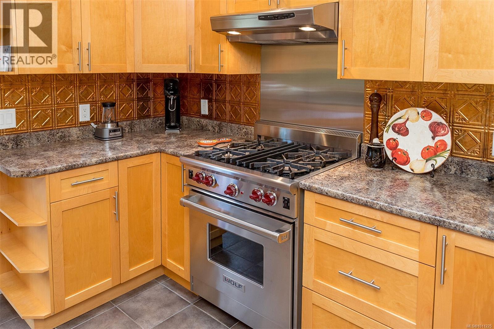 Photo 16 of 1633 Cole Rd, Sooke BC