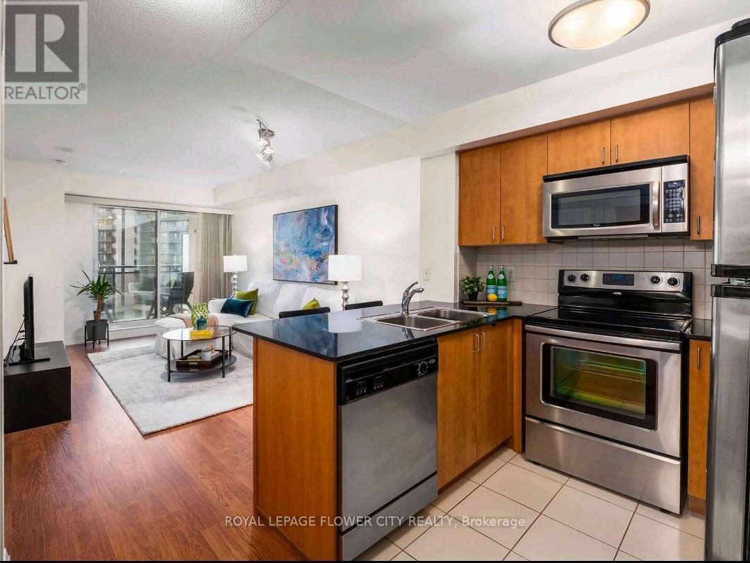 Photo 7 of 801 1070 Sheppard Avenue W, Toronto ON