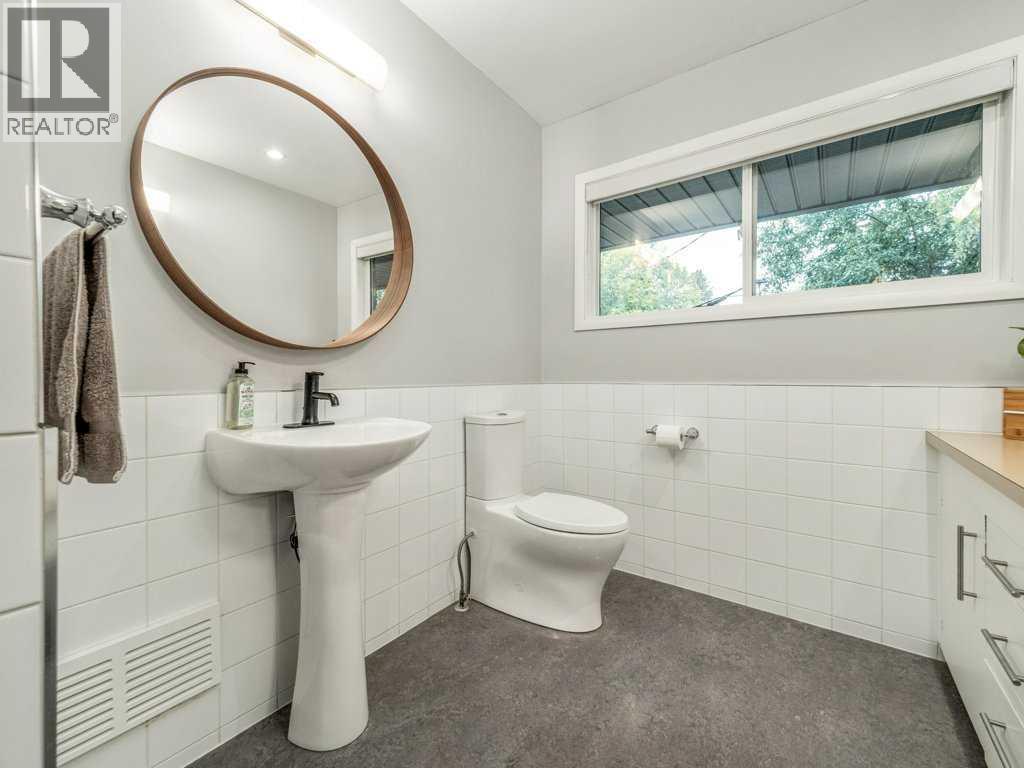 Single Family House Bungalow for Sale in   Avenue S Victoria Park Lethbridge 