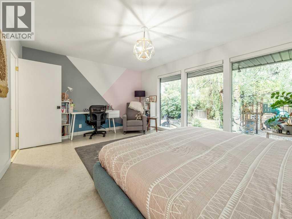 Single Family House Bungalow for Sale in   Avenue S Victoria Park Lethbridge 