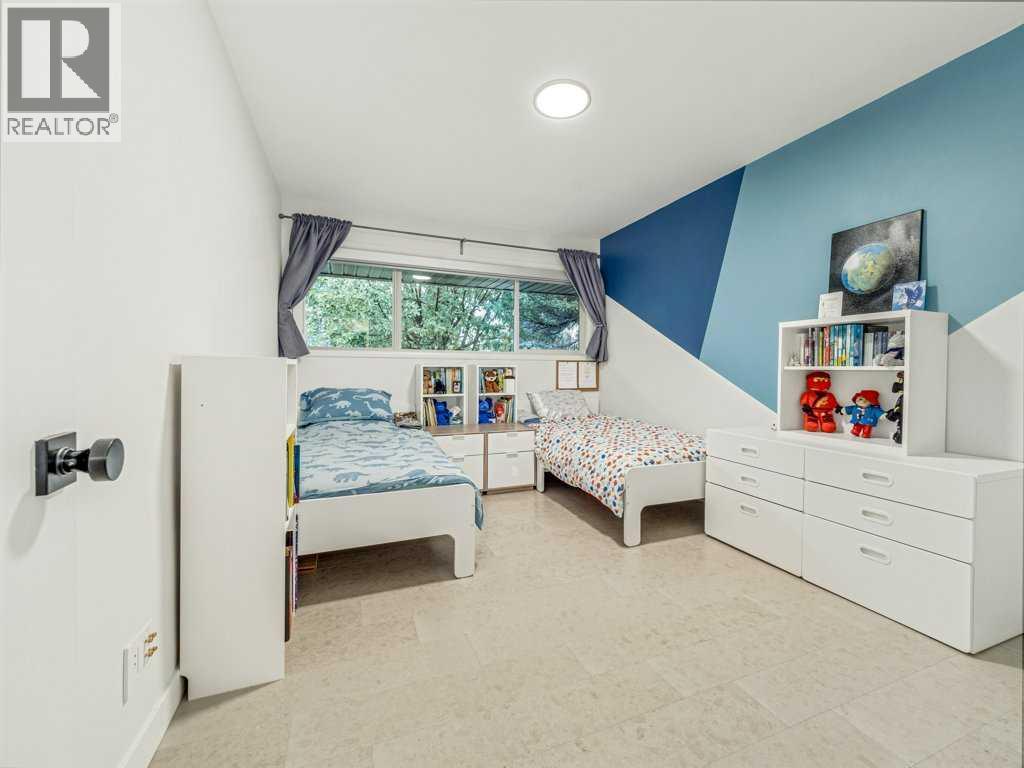 Single Family House Bungalow for Sale in   Avenue S Victoria Park Lethbridge 