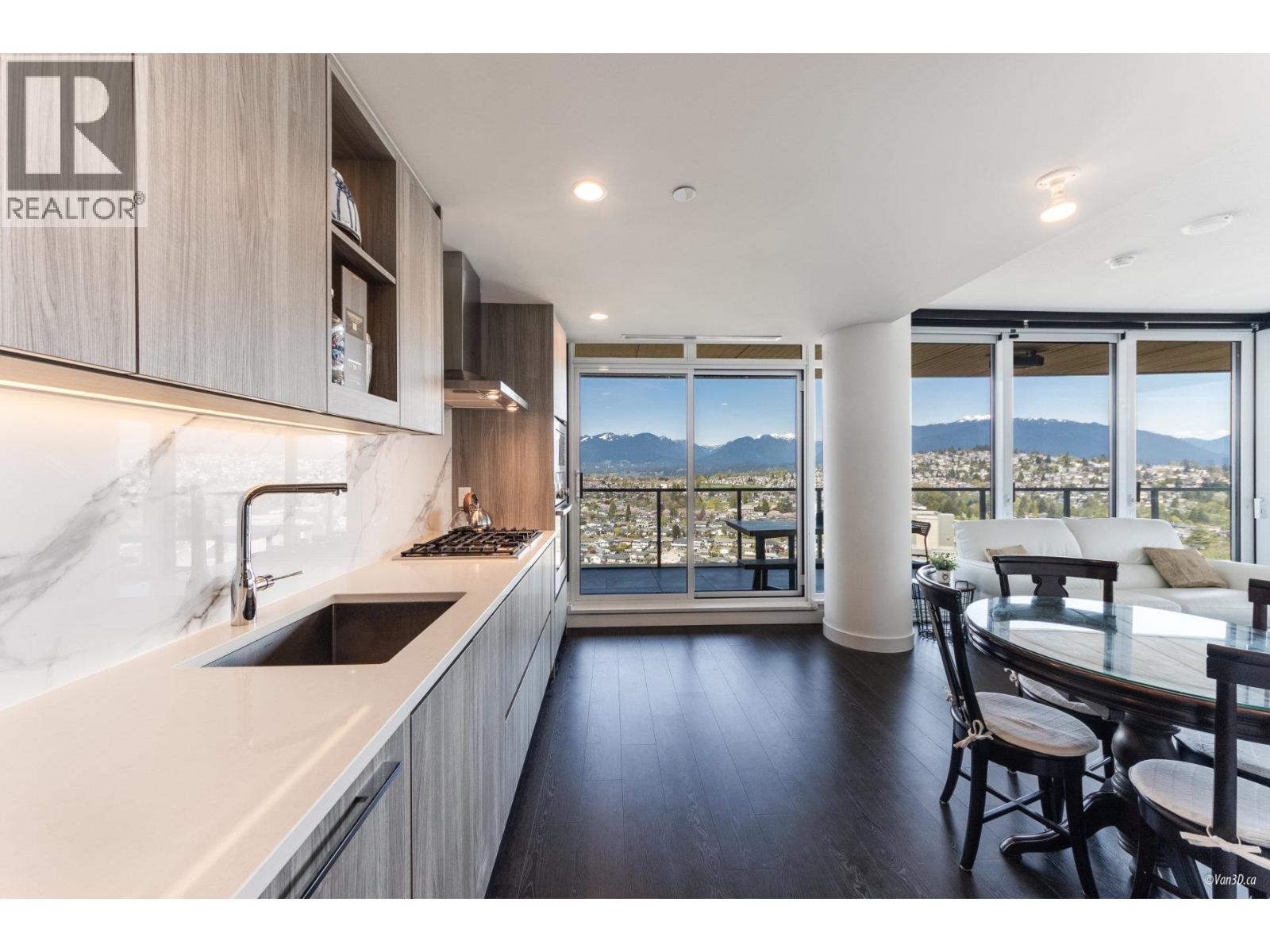 Photo 14 of 3307 4890 Lougheed Highway, Burnaby BC