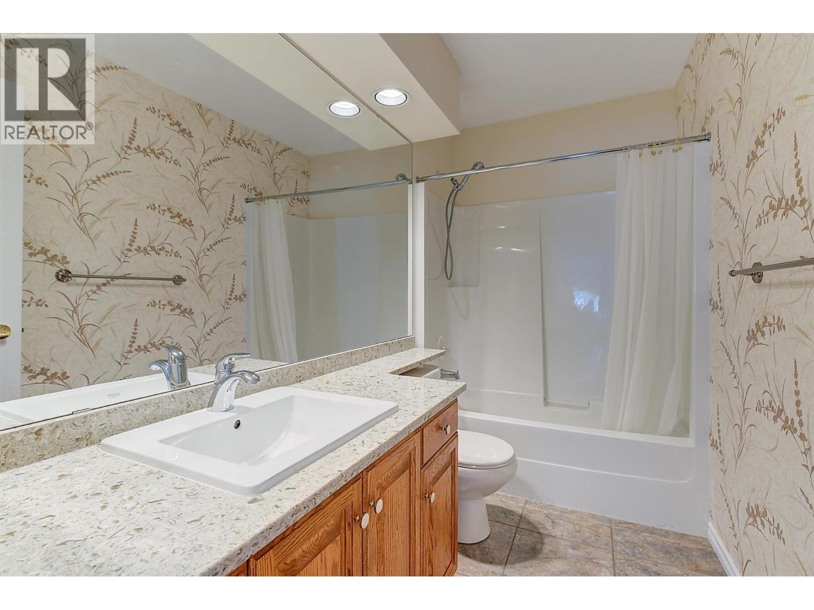 Photo 39 of 595 Yates Road Unit 313, Kelowna BC