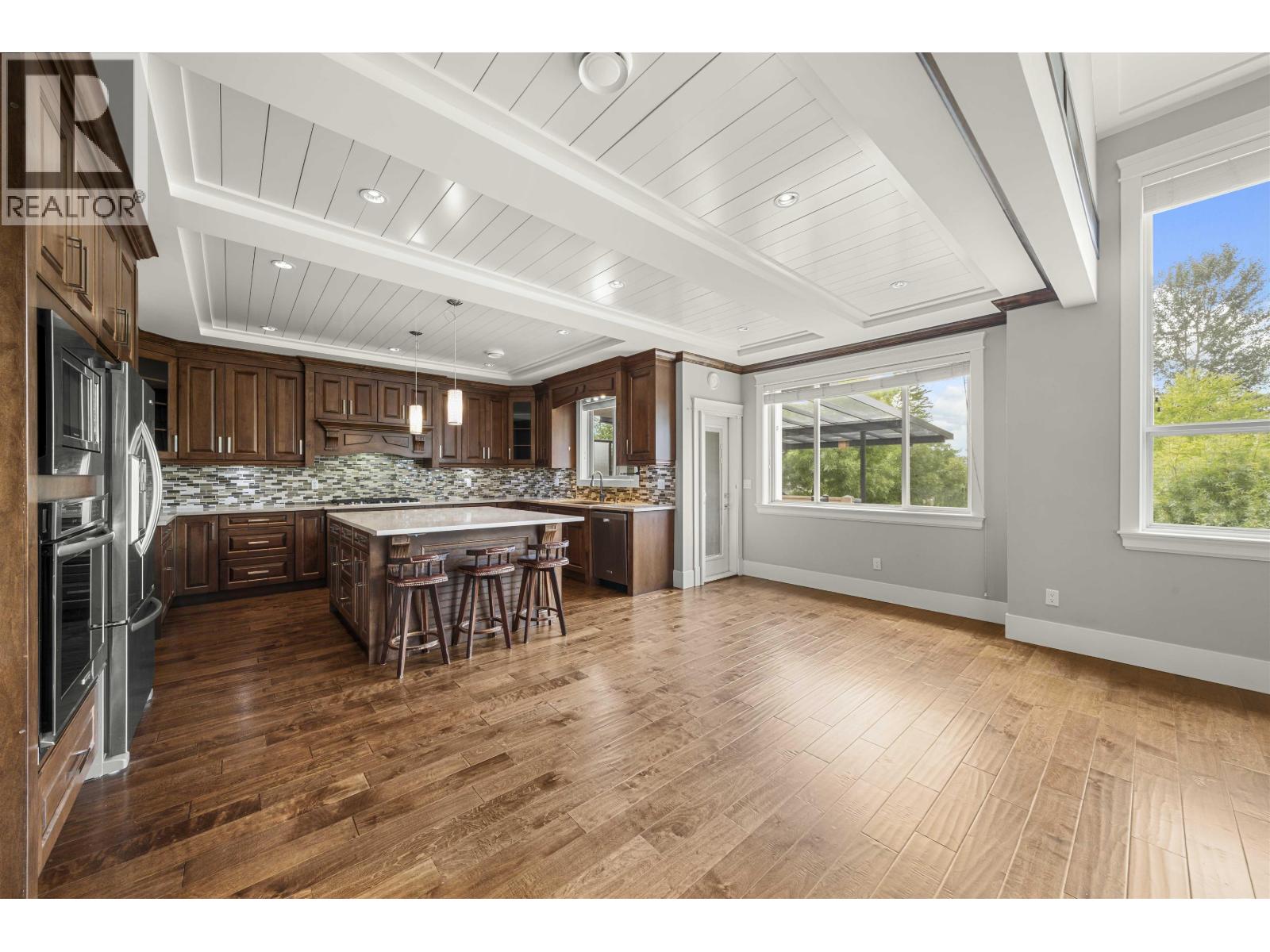 Photo 8 of 3344 Palisade Place, Coquitlam BC
