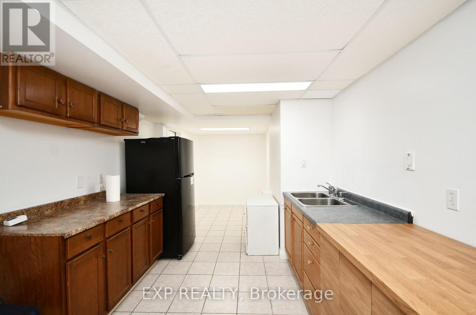 Photo 8 of 3134 Innisdale Road, Mississauga ON