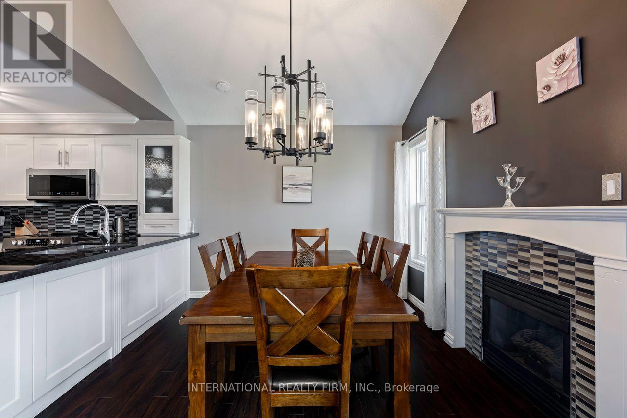Photo 11 of 440 Jay Crescent, Orangeville ON