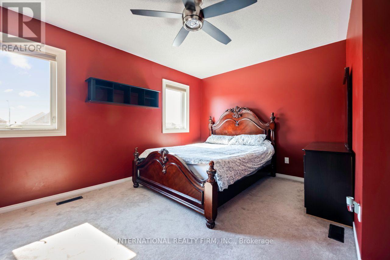 Photo 18 of 440 Jay Crescent, Orangeville ON