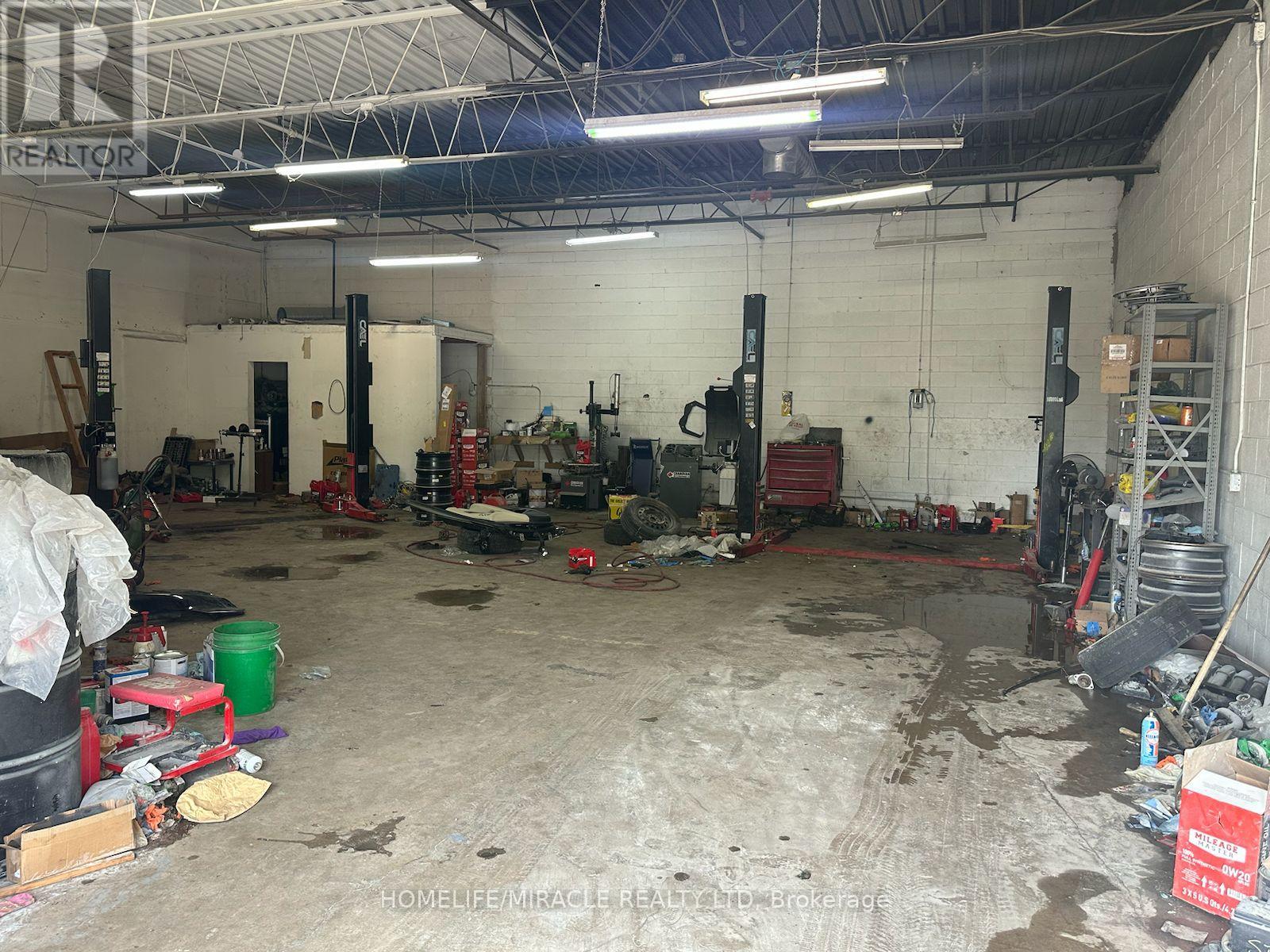 Photo 18 of A 2 333 Elgin Street N, Cambridge ON