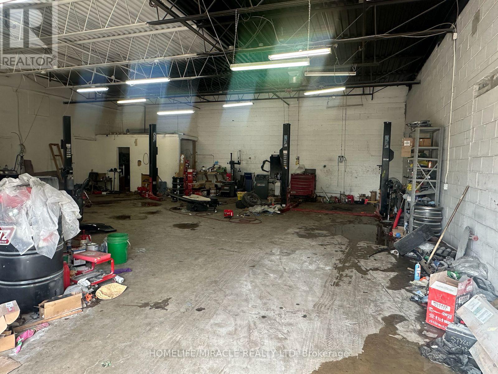 Photo 19 of A 2 333 Elgin Street N, Cambridge ON