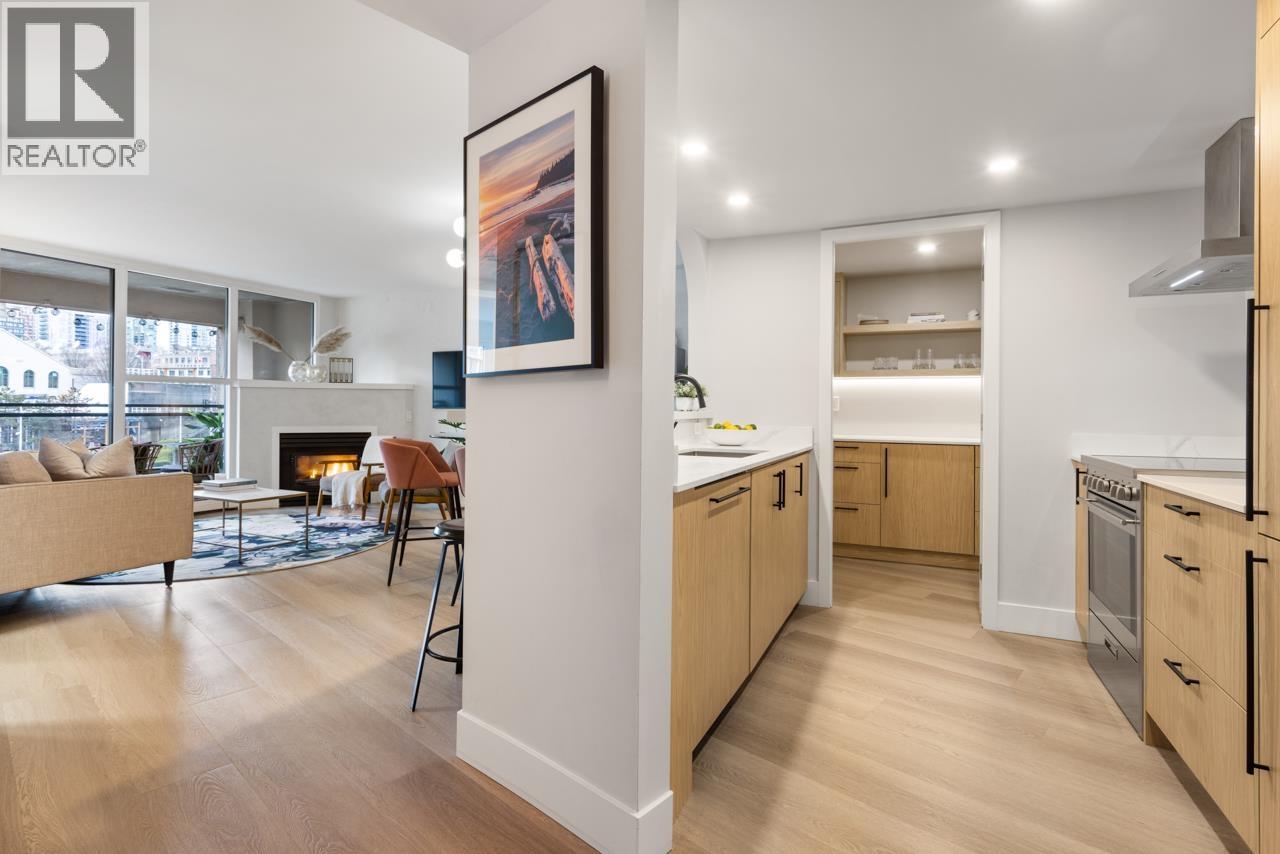 Photo 11 of 407 183 Keefer Place, Vancouver BC