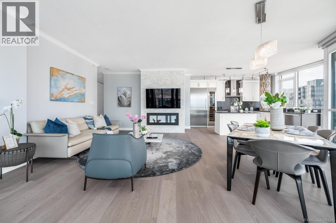 Photo 15 of 3501 1189 Melville Street, Vancouver BC