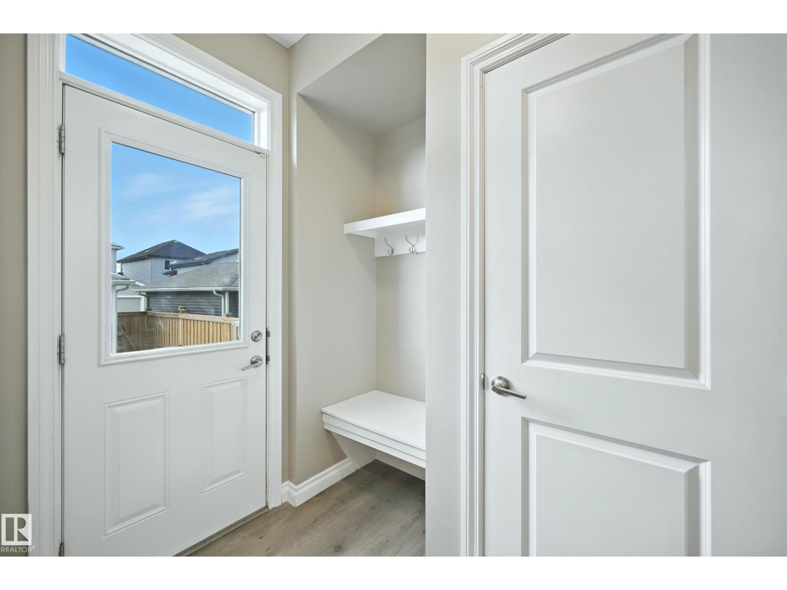 Photo 1 of 8163 Chapelle Wy Sw, Edmonton AB