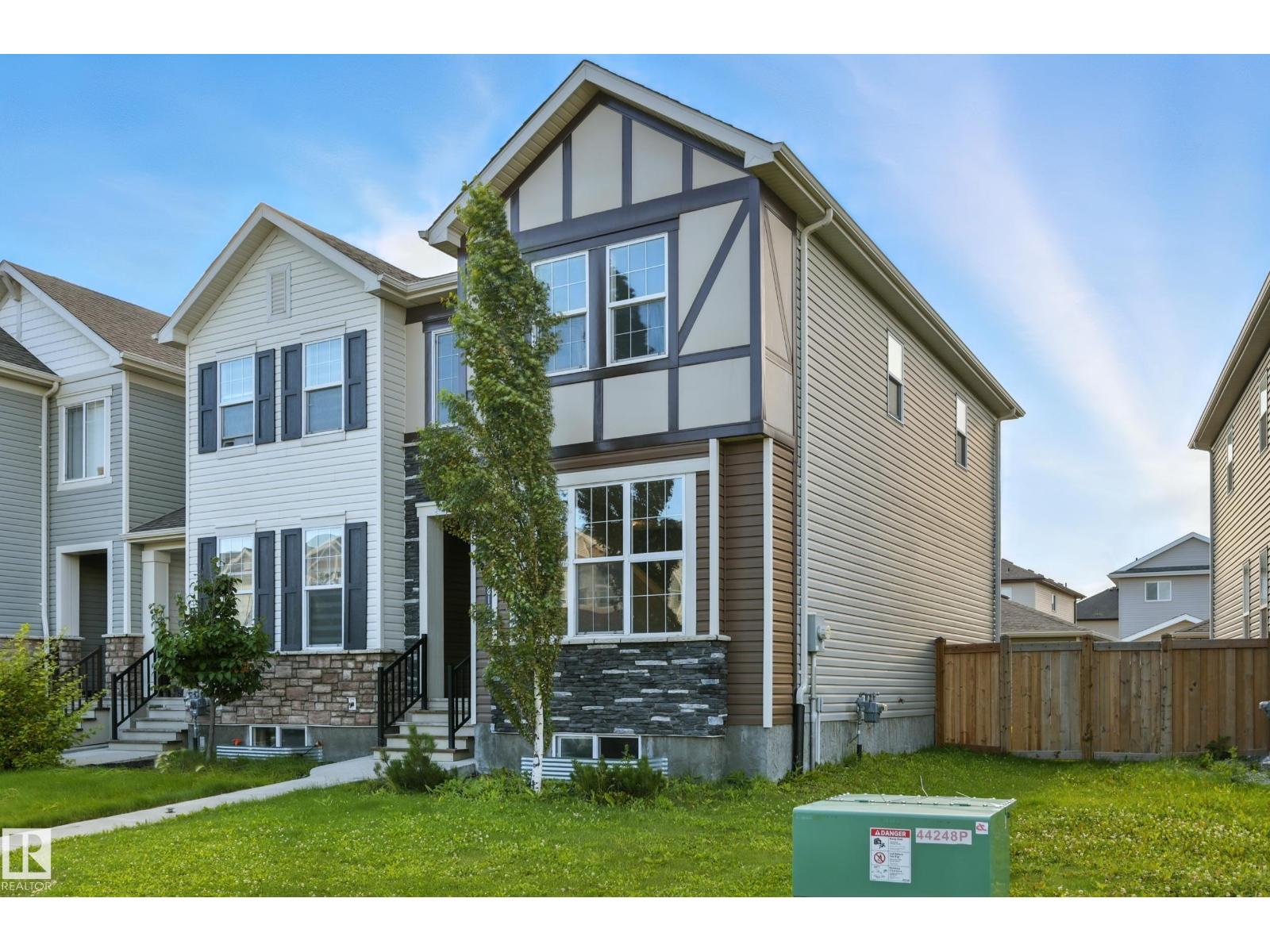 Photo 25 of 8163 Chapelle Wy Sw, Edmonton AB