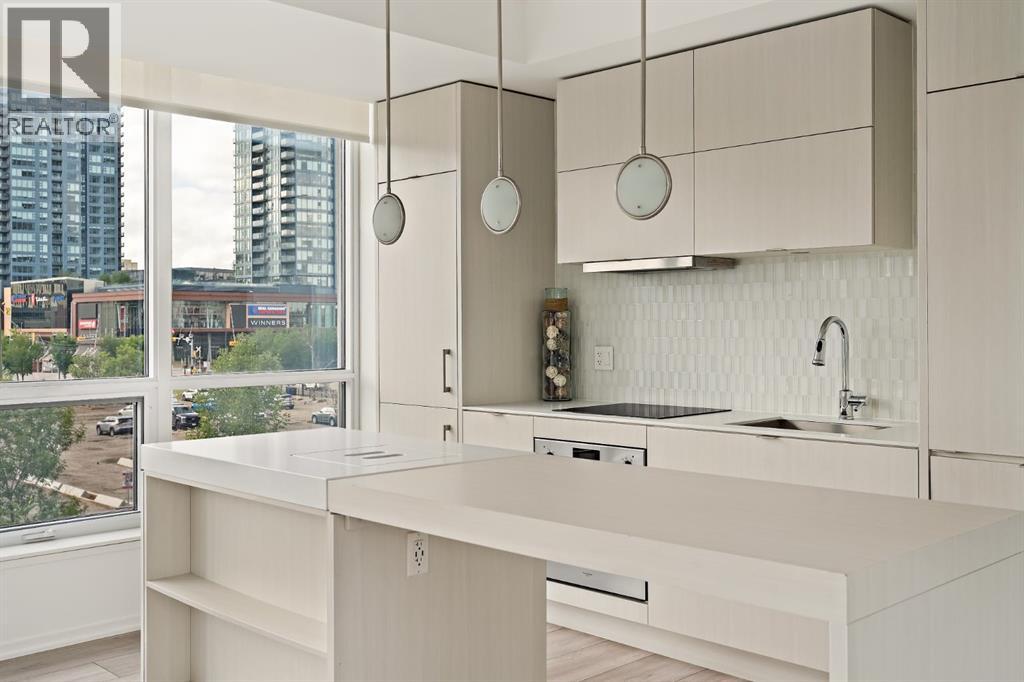 Single Family House for Sale in    Avenue SE Downtown East Village Calgary 