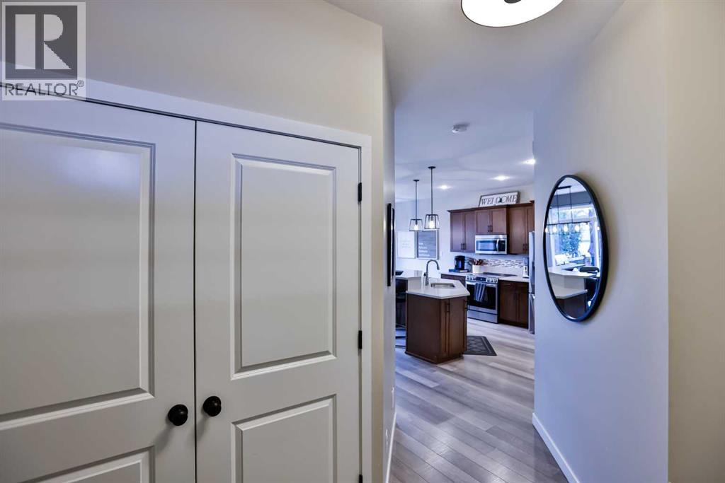 Single Family House for Sale in  Mt Sundance Landing W Sunridge Lethbridge 