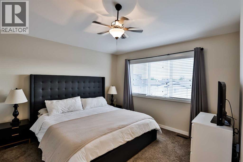 Single Family House for Sale in  Mt Sundance Landing W Sunridge Lethbridge 