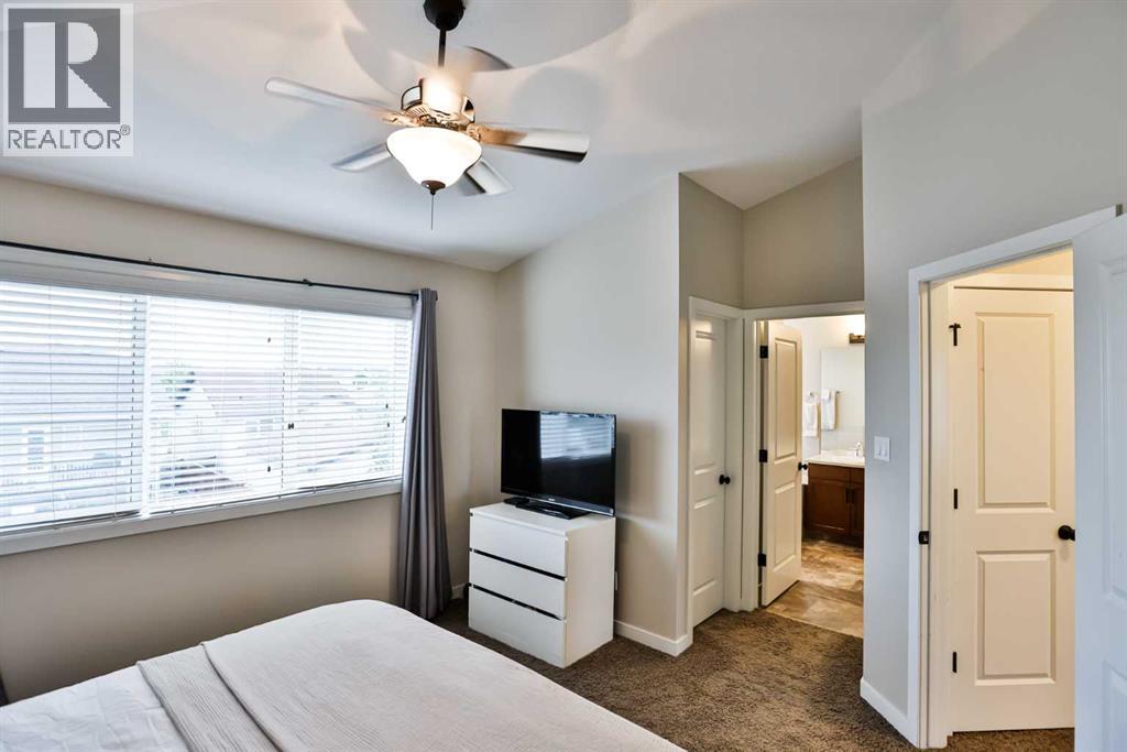 Single Family House for Sale in  Mt Sundance Landing W Sunridge Lethbridge 