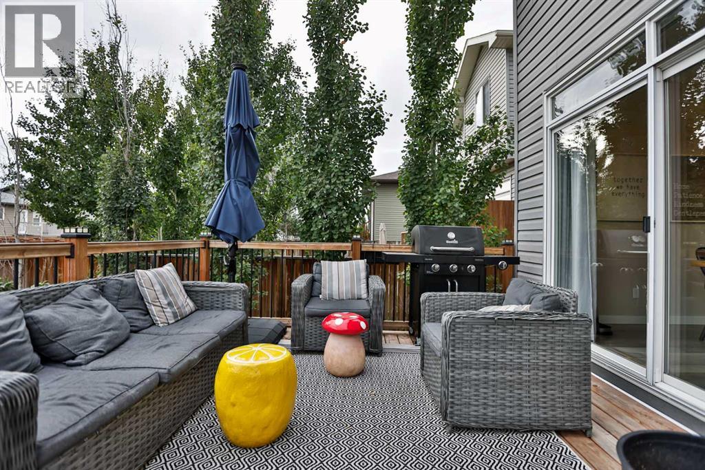 Single Family House for Sale in  Mt Sundance Landing W Sunridge Lethbridge 