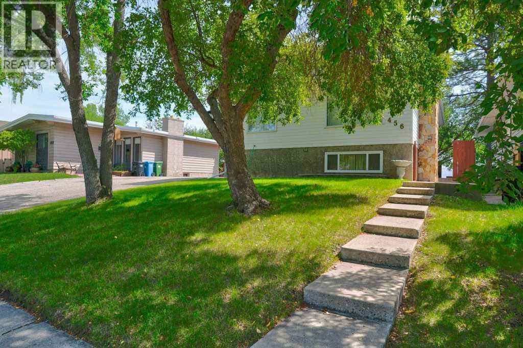 456 Cantrell Drive SW, Calgary, Alberta