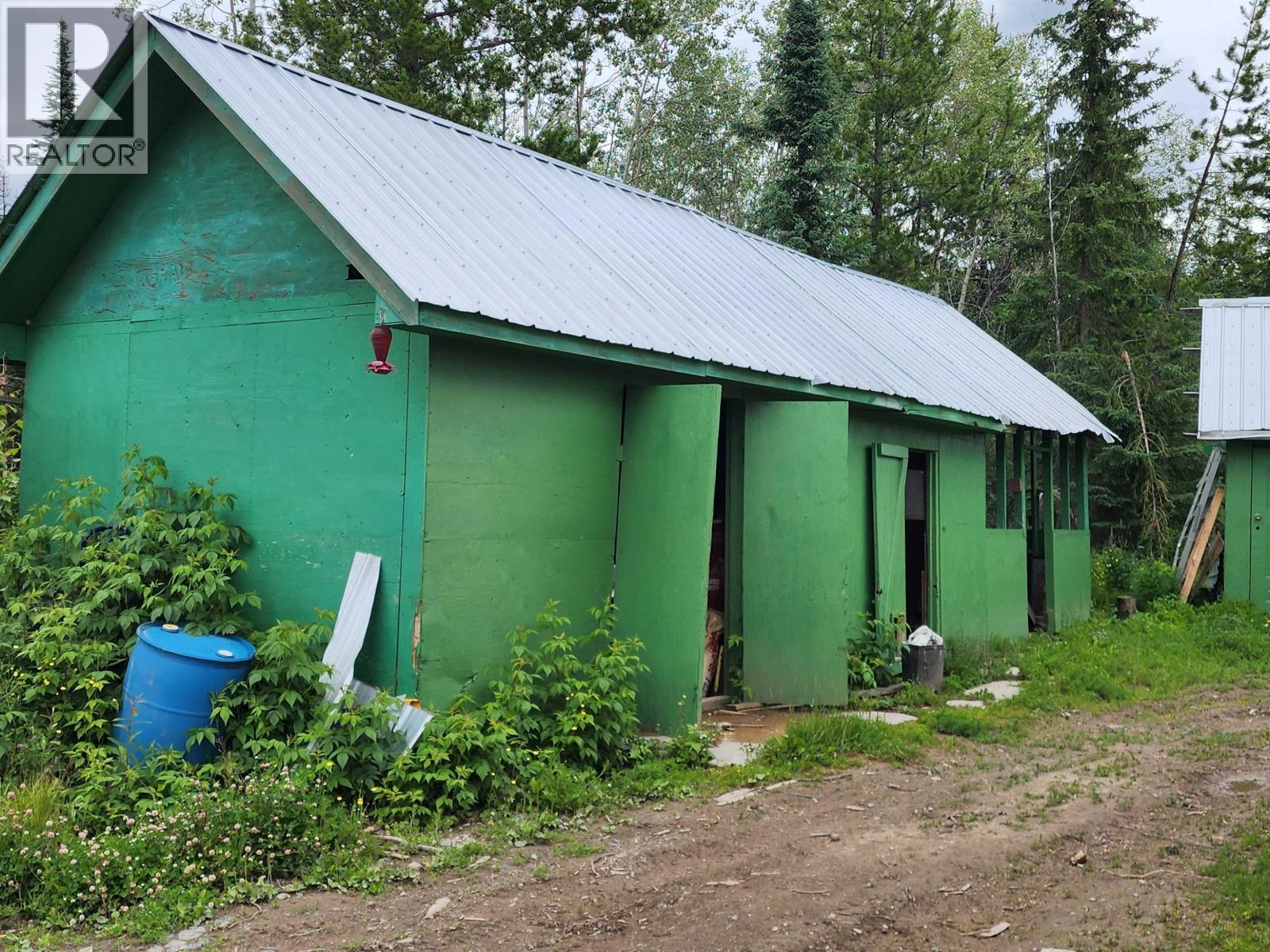 Photo 14 of 30450 Hart Highway, Prince George BC