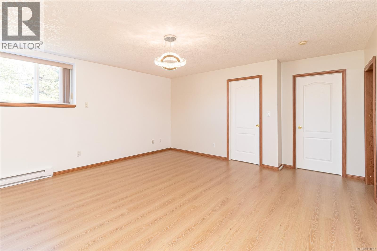 Photo 51 of 2560 Dorset Rd, Oak Bay BC