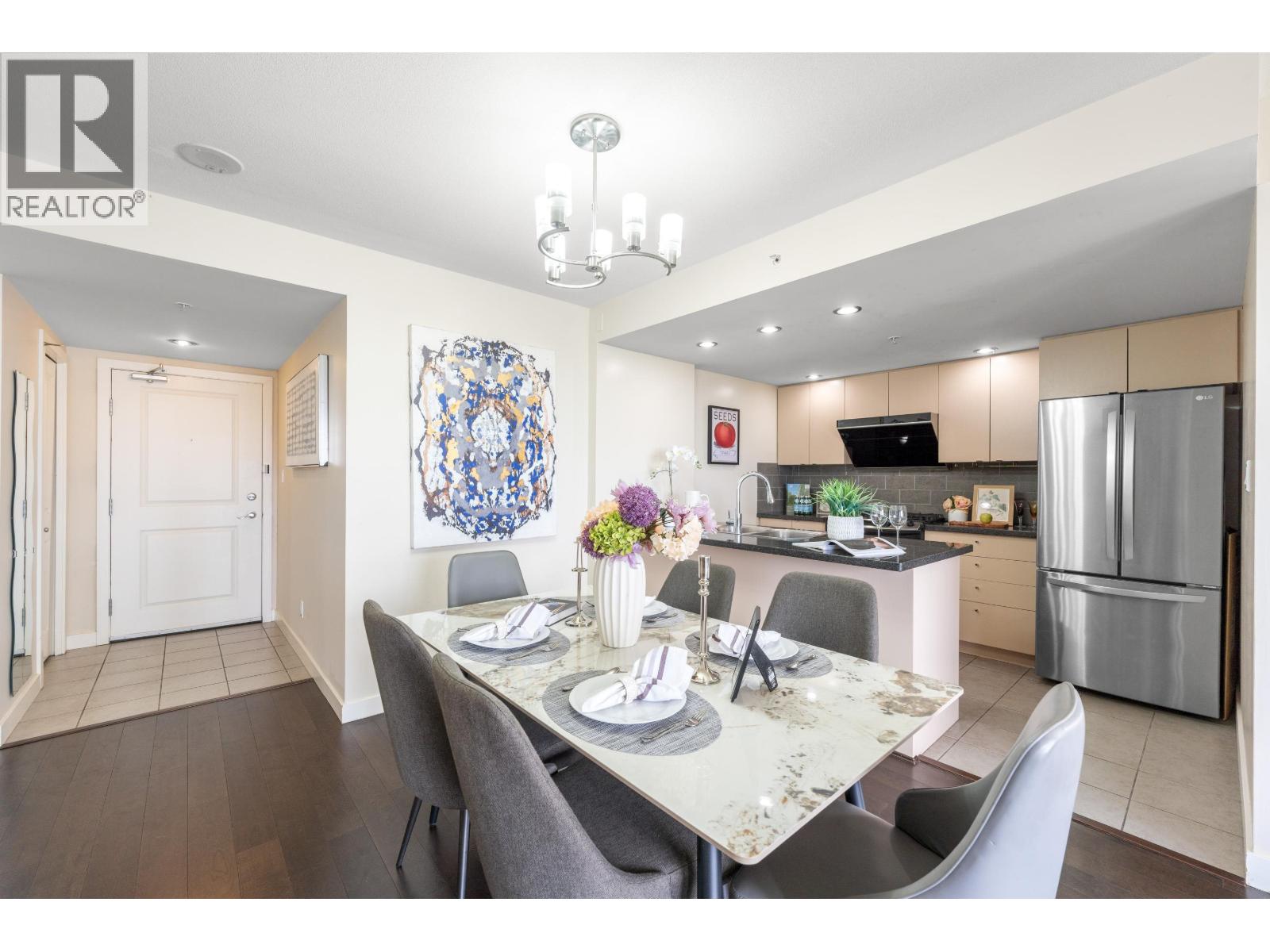 Photo 9 of 1501 9133 Hemlock Drive, Richmond BC