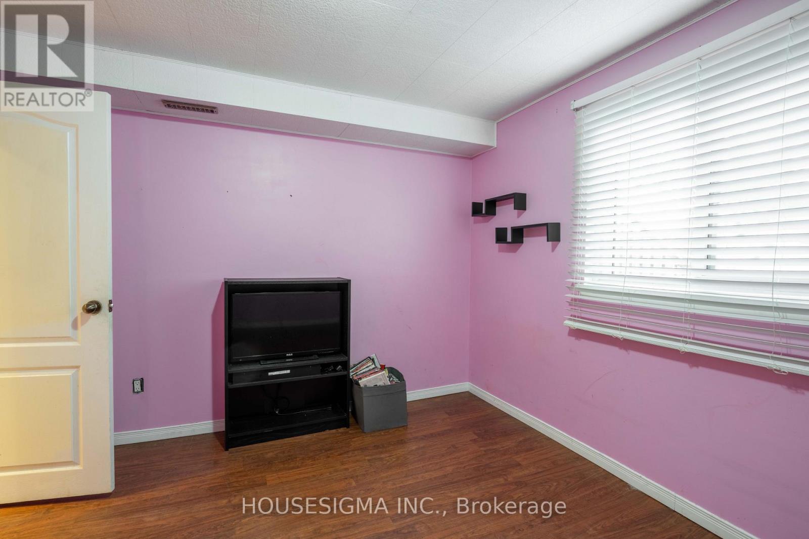 Photo 29 of 82 321 Blackthorn Street, Oshawa ON