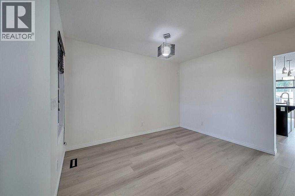 Photo 7 of 106 Sage Meadows Way Nw, Calgary AB