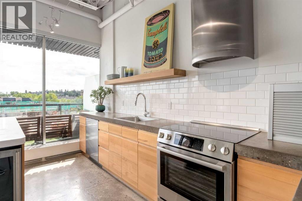 Single Family House for Sale in    Avenue SW Beltline Calgary 