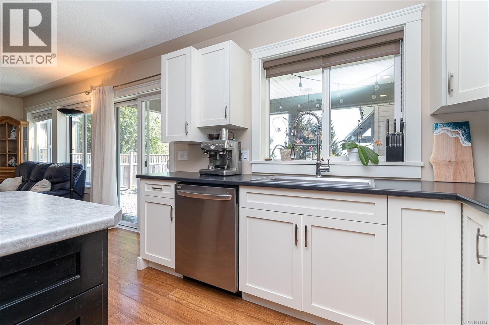 Photo 30 of 9611 Askew Creek Dr, Chemainus BC
