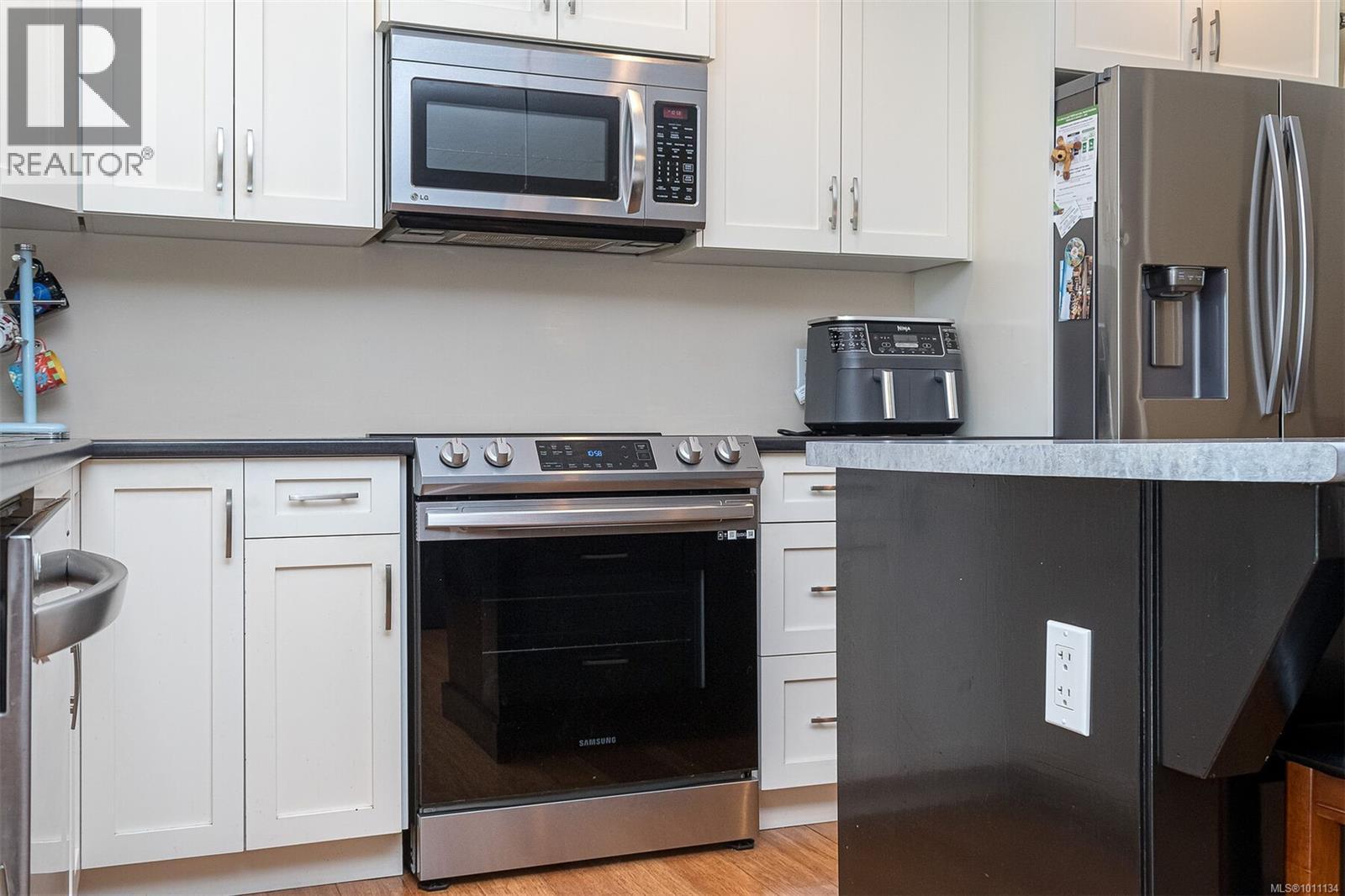 Photo 33 of 9611 Askew Creek Dr, Chemainus BC