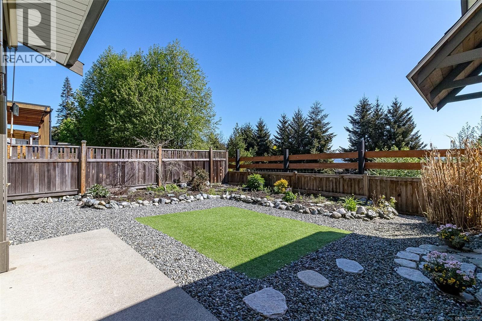 Photo 64 of 9611 Askew Creek Dr, Chemainus BC