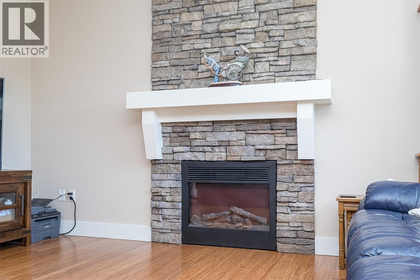Photo 9 of 9611 Askew Creek Dr, Chemainus BC