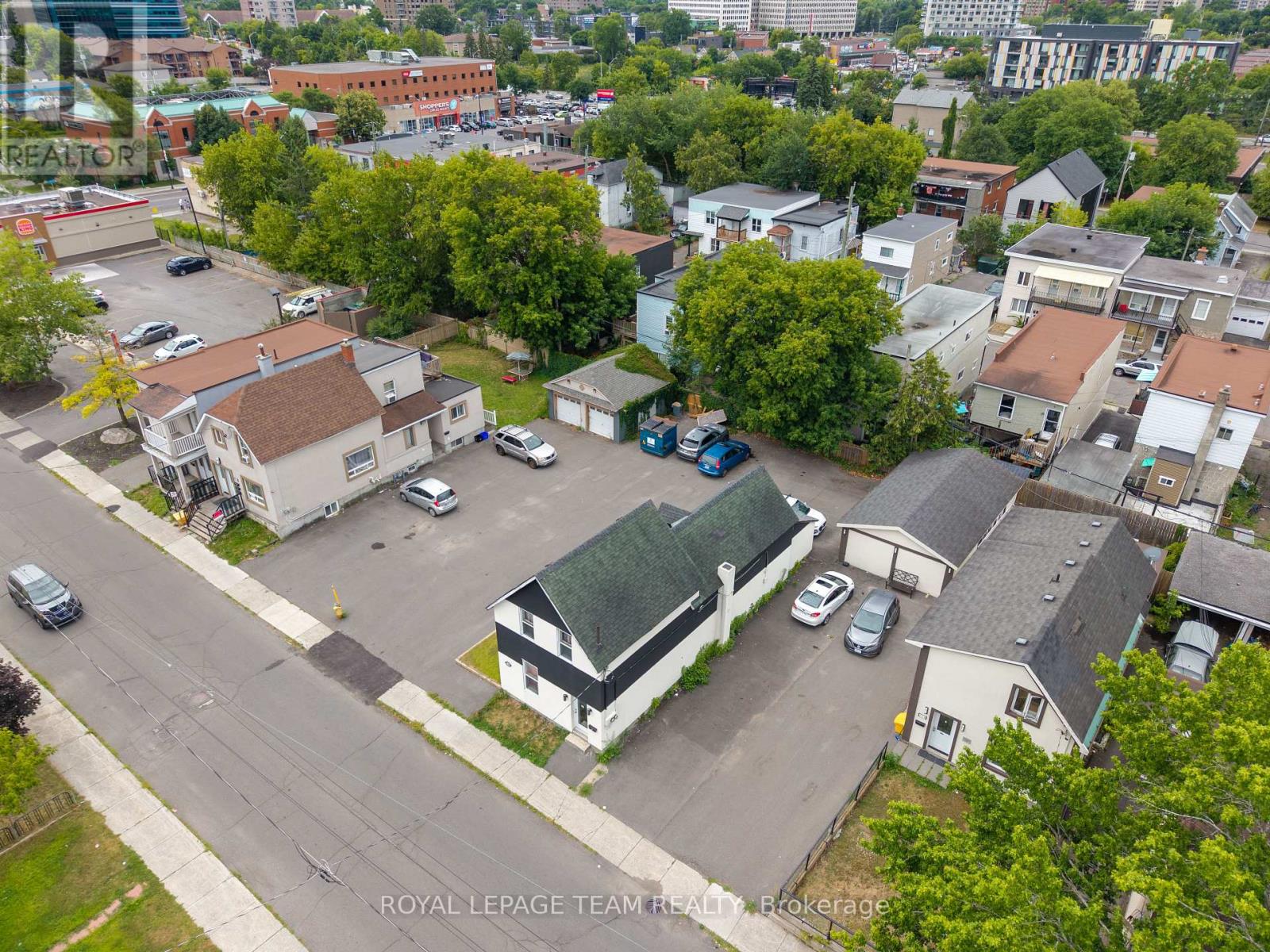 Photo 16 of 244 250 256 258 Hannah Street, Ottawa ON