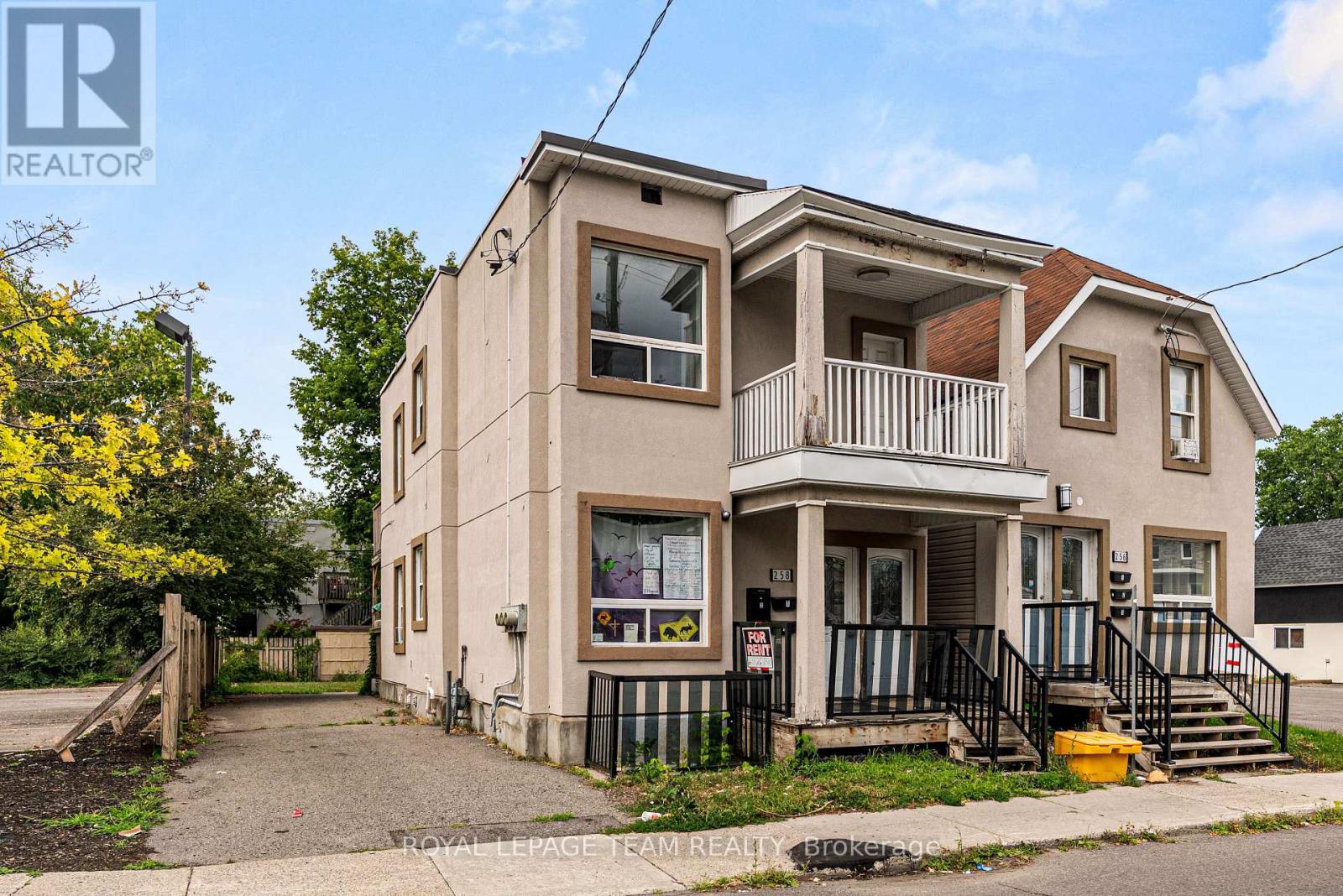 Photo 7 of 244 250 256 258 Hannah Street, Ottawa ON
