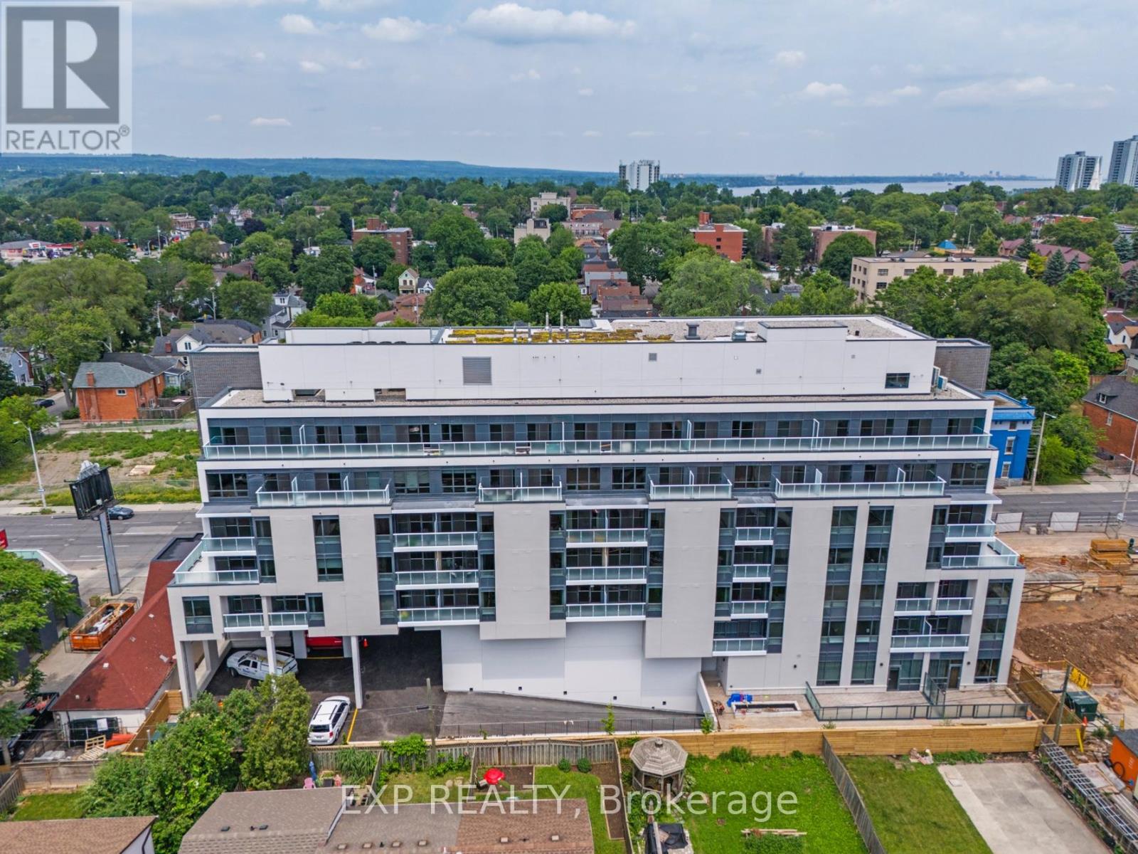 Photo 17 of 514 415 Main Street W, Hamilton ON