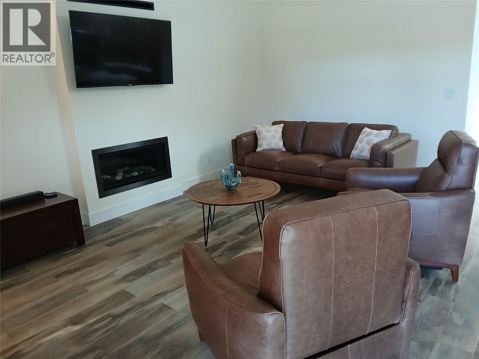 Photo 15 of 2715 Golf Course Drive Unit 28, Blind Bay BC