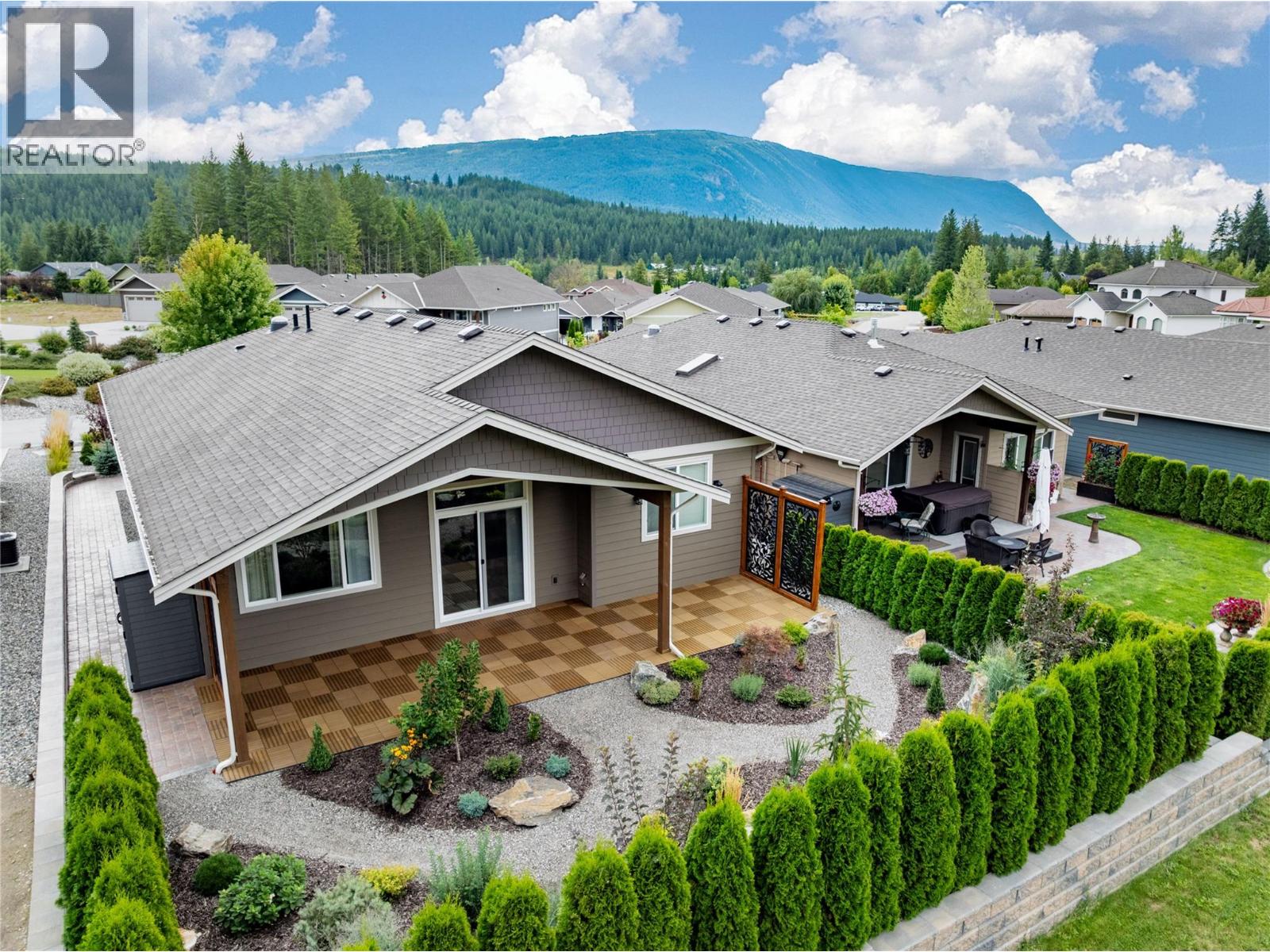 Photo 4 of 2715 Golf Course Drive Unit 28, Blind Bay BC
