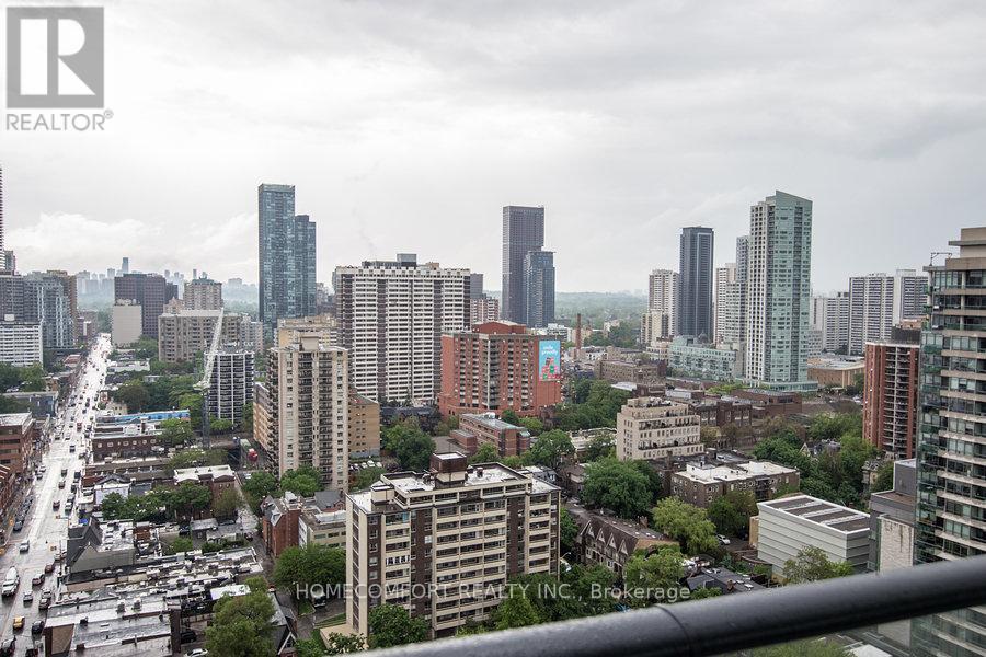 Photo 5 of 2906 85 Wood Street, Toronto ON