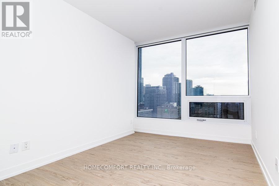 Photo 6 of 2906 85 Wood Street, Toronto ON