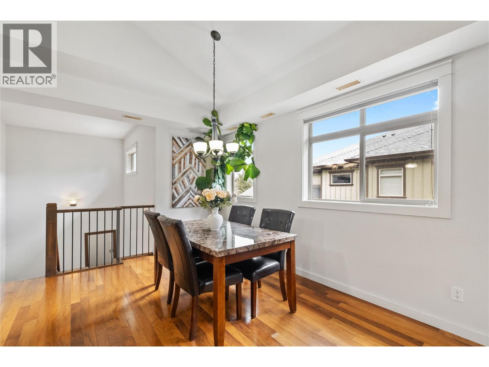 219 511 Yates Road, Kelowna