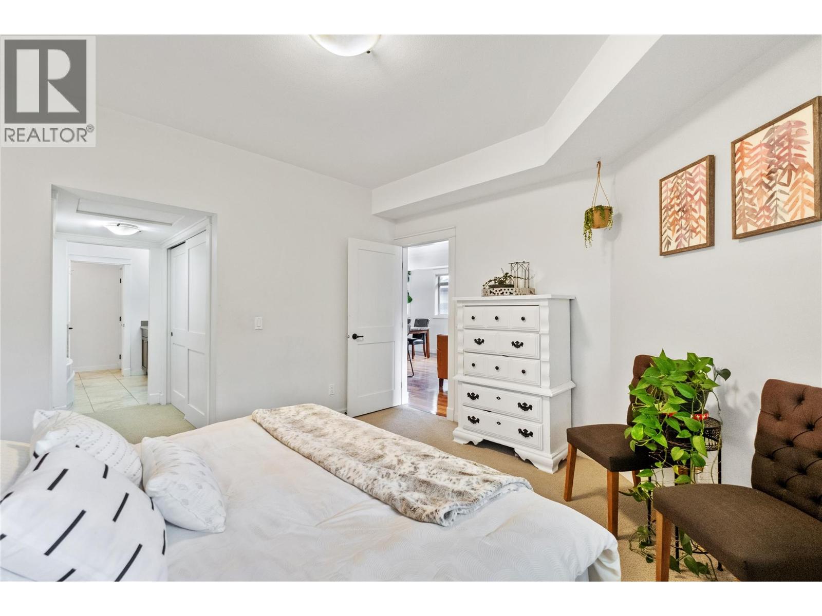 219 511 Yates Road, Kelowna
