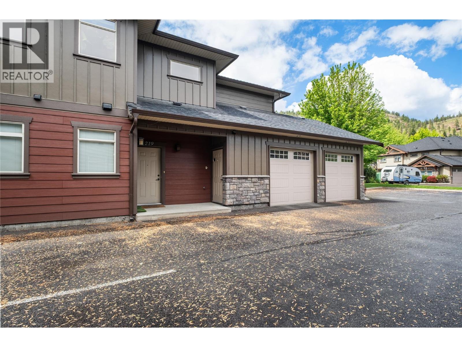 219 511 Yates Road, Kelowna