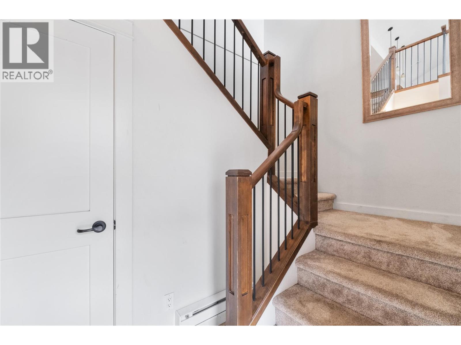 219 511 Yates Road, Kelowna