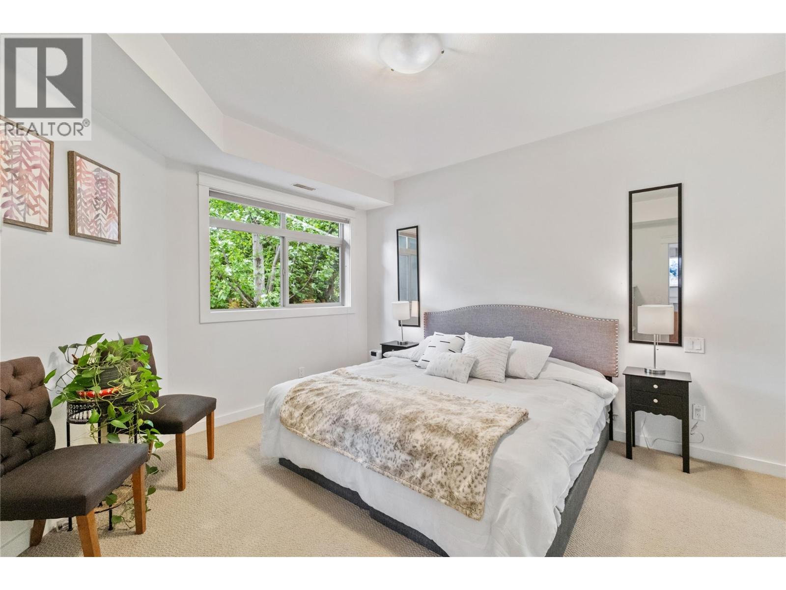 219 511 Yates Road, Kelowna