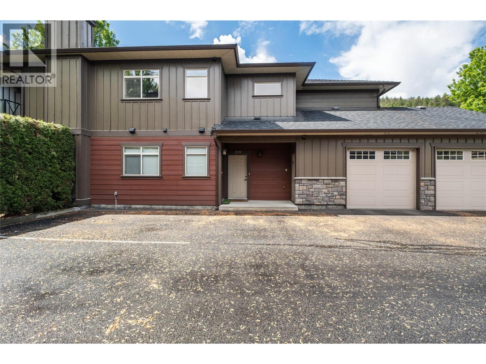 219 511 Yates Road, Kelowna
